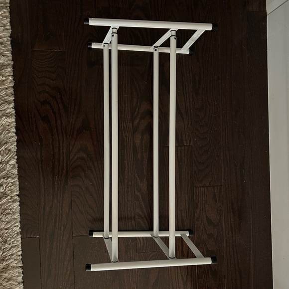 Extendable Shoe Rack - Picture 2 of 4